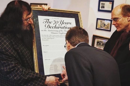 60F70C75-DAB4-46B6-8512-E34AB131F8B6